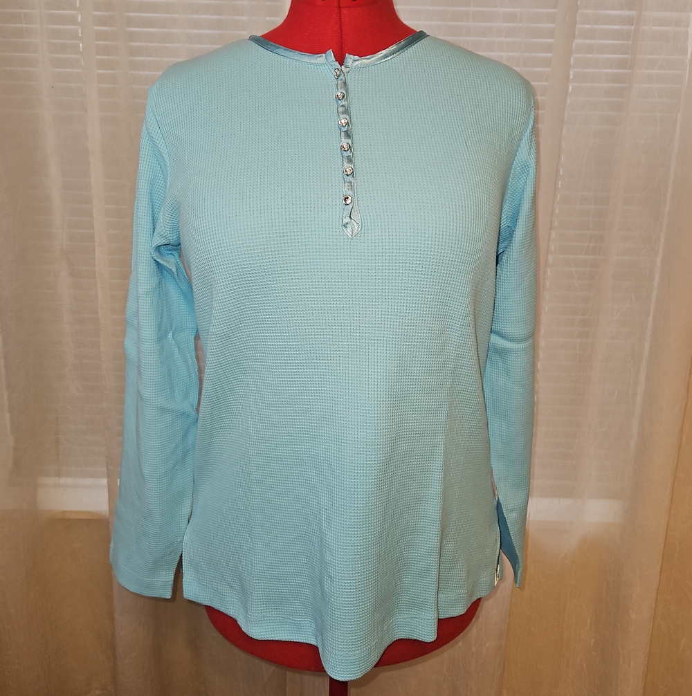 Quacker Factory Light Aqua Henley Waffle Long Sleeve Top